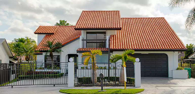 Common Legal Problems We Help PR Homeowners Overcome When Selling for Cash